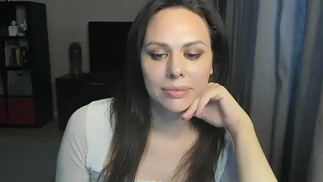 MollyCheiz Adlı Modelin Canlı XXX Sohbeti