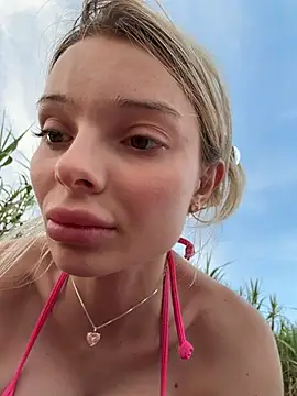 HannaXLove Webcam Show