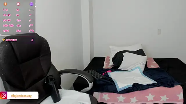 alejandra_milf_ live XXX chat