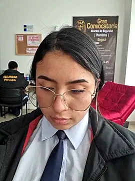 Angela__05 XXX чат на живо