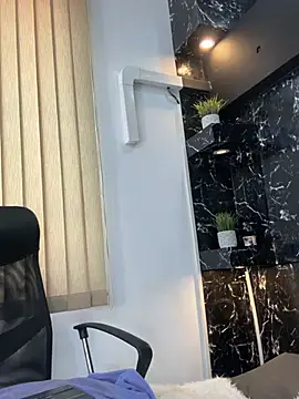Alexander_ferre: онлайн-секс-чат