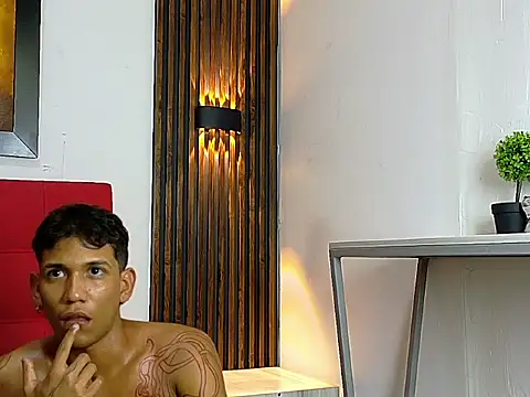 _Benjamin11 라이브 XXX 채팅