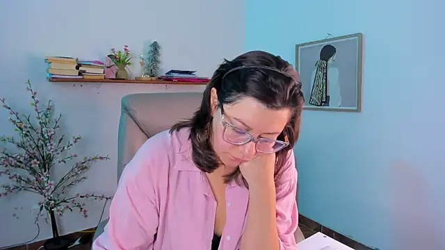Chanelll_Taylorr_: онлайн-секс-чат