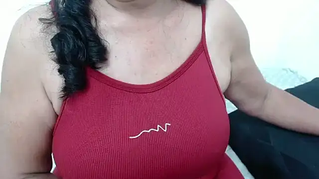 ElizabethMiler 现场XXX聊天