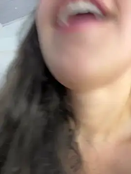 Annie_bonnie_'s Live XXX Chat