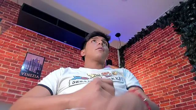 Thiago_Kozak – webcam-show