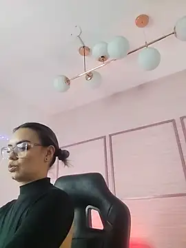 XXX chat uživo modela zarcasutra_t