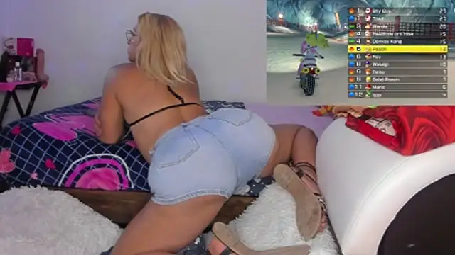 YendraDirtyandhot's Live XXX Chat