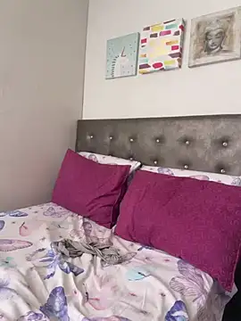 Ashleyroberst Chat XXX live