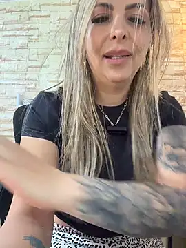 Вебкам-шоу _Abril-Office1