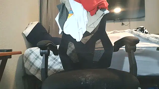 dadbod1178のライブXXXチャット