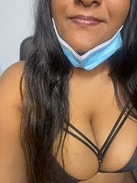 Chatroom XXX en direct de Sweet_Melon96