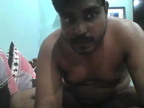 Foxboy65 live XXX chat