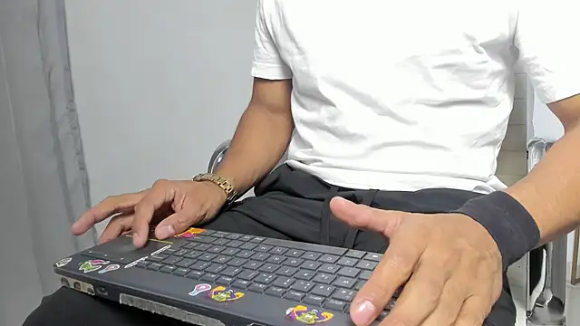 Lucii_fer_ লাইভ XXX চ্যাট