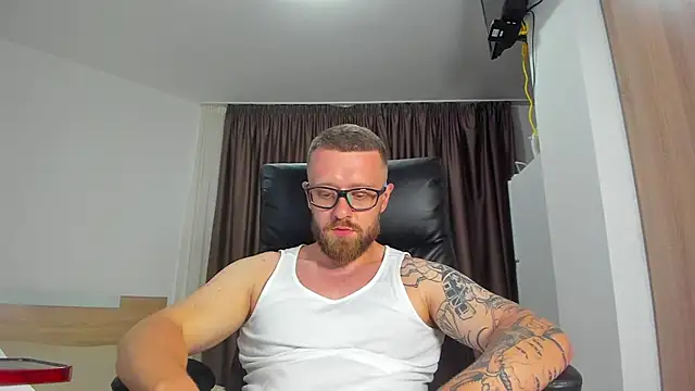 Živý XXX chat Findom_guy