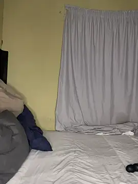 MiyaXo2's Webcam Show