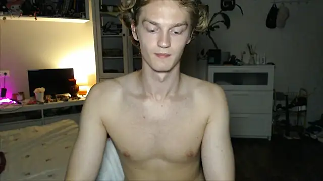 צ'אט XXX בשידור חי של Daniel_yamm