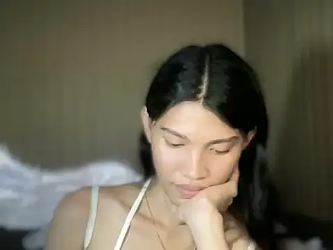 Yourgoddess_jayve Show in webcam