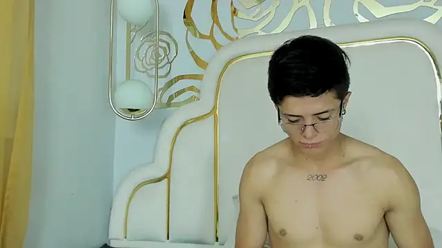 แชท XXX สดของ midnightlust_vc