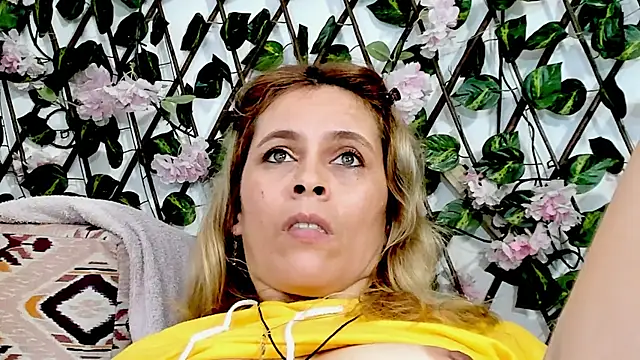 Chat XXX en directo de samanthaExsotic