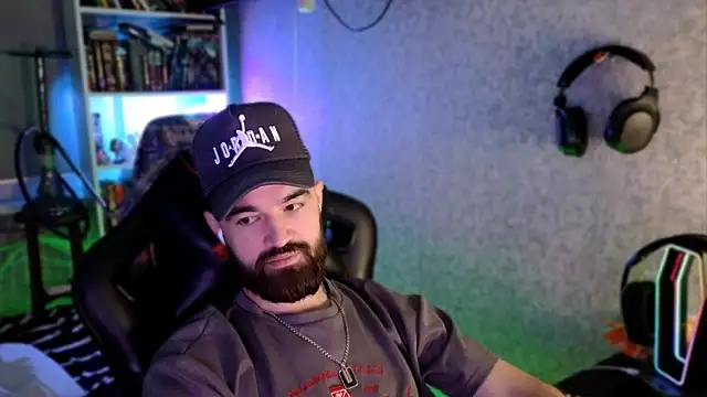 Chat +18 de _Serious_Man ao vivo