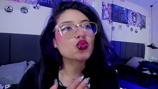 دردشة SabrinaV_ الجنسية المباشرة