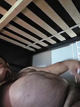 Chat +18 de Roddog18 ao vivo