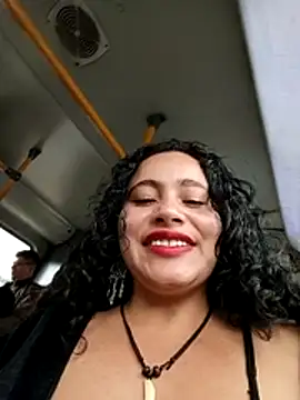 Yaya_watson's Live XXX Chat