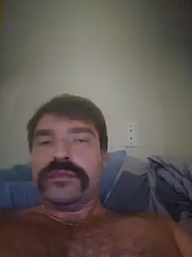 StupidCliff7 élő XXX-chatje