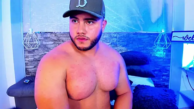 Chat +18 de apolorusso ao vivo