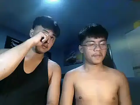 Chat +18 de sweet_milker ao vivo