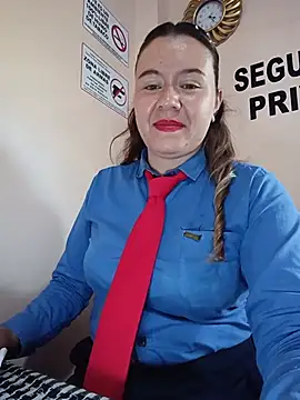 Chat +18 de Hannah-colx ao vivo