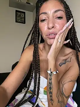Lalla-Amani Live XXX-Chat
