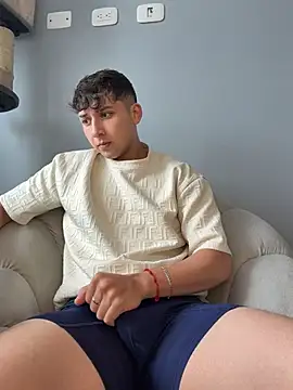 OLIVER_K 网络视讯表演