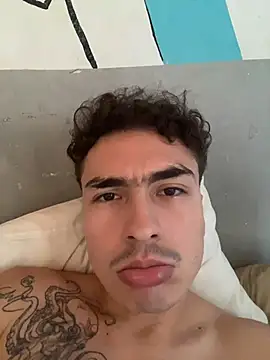 XXX chat uživo modela vanilla_Kush