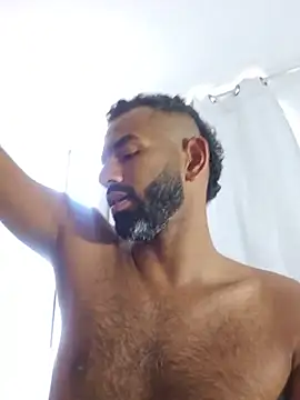 hole_davidd XXX чат на живо