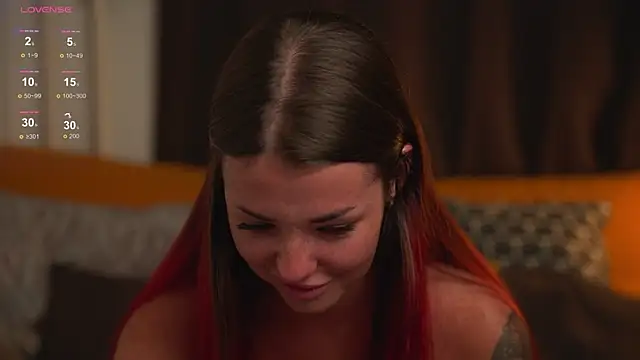 צ'אט XXX בשידור חי של Charmings_054