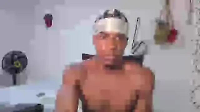 عرض كام andrews2399