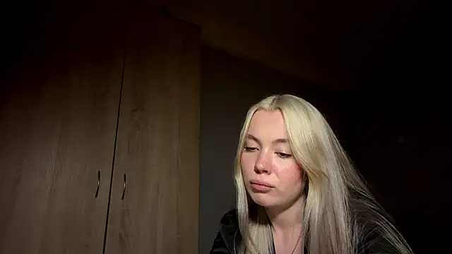 Chat +18 de Omilia ao vivo