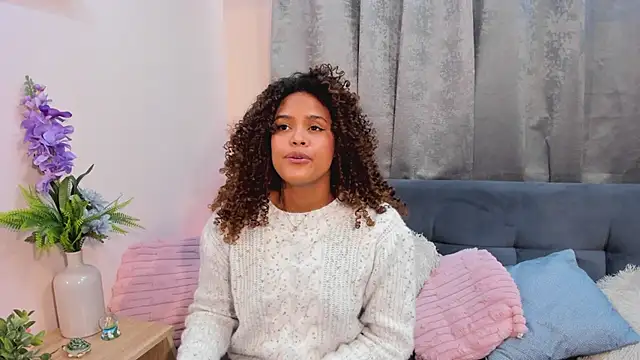 Chat +18 de Amelia_bss ao vivo