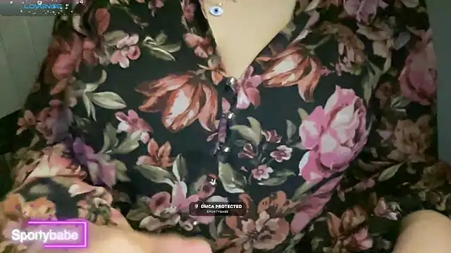 SportybabeのライブXXXチャット