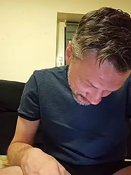 دردشة tomek84 الجنسية المباشرة