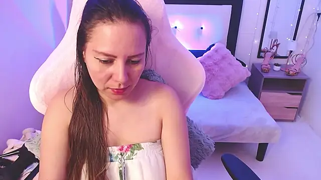 Chat +18 de camila_delarosa ao vivo