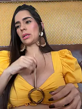 Czat XXX na żywo – Mau_White