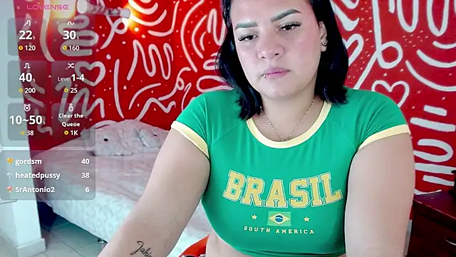 elumi_2's Live XXX Chat