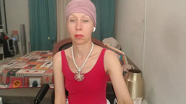 LuxuryNika's Live XXX Chat