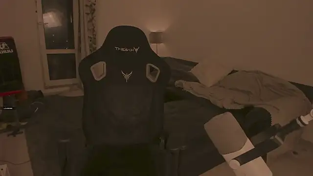 Bayakuya Live XXX-chat