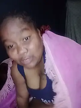 Czat XXX na żywo – ChubbyMidgetxxx19