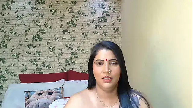 XIndianintimacy লাইভ XXX চ্যাট