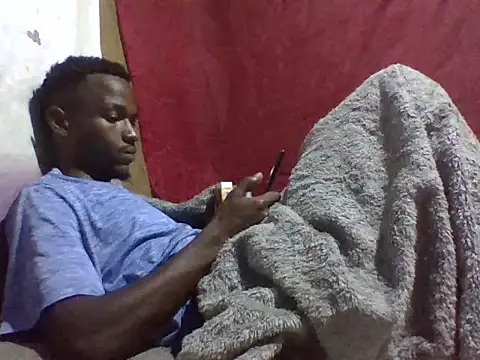 Roystone3 Live XXX-chat
